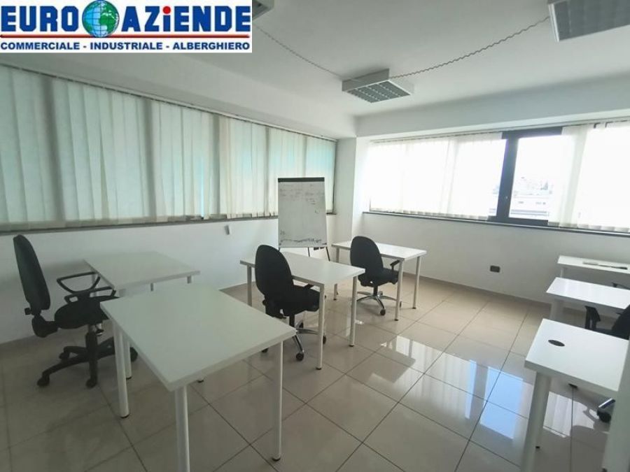 Uffici mq. 500 Misterbianco,...