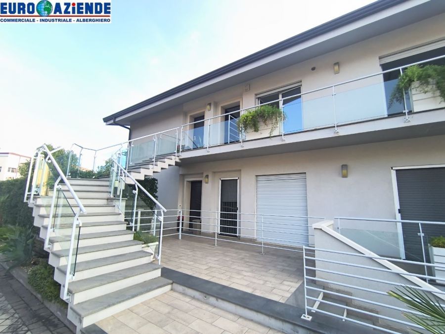 Appartamento mq. 80 Viale...
