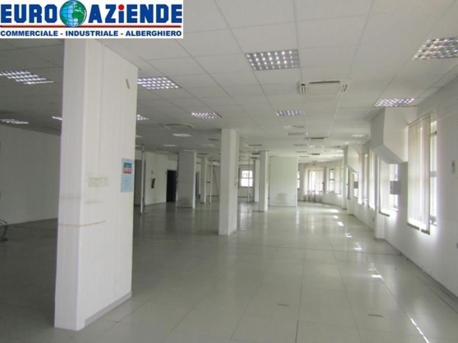 Uffici mq. 1.200  in affitto a Catania
